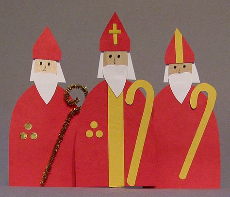 Saint Nicholas Spoon Saints My Abc Book, Feast Of St Nicholas, Diy Christmas Activities, St Nicholas Day, Catholic Crafts, Christmas Kindergarten, Holidays Around The World, Abc Book, St Nicolas