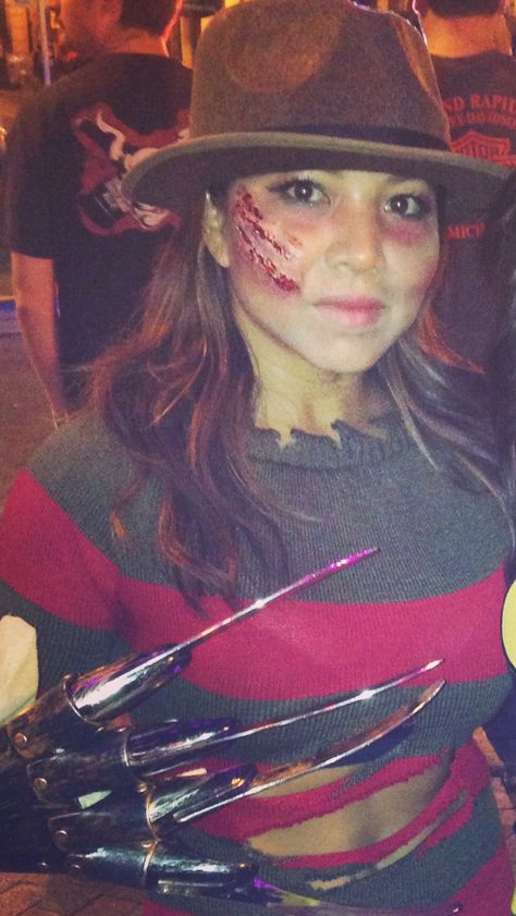 Mrs. Freddy Krueger Halloween makeup Mrs Krueger Costume, Pretty Freddy Krueger Makeup, Woman Freddy Kruger, Freddy Krueger Make Up Women, Women's Freddy Krueger Makeup, Freddie Cruger Make Up, Women Freddy Krueger Makeup, Freddie Kruger Makeup Women, Freddy Makeup Halloween