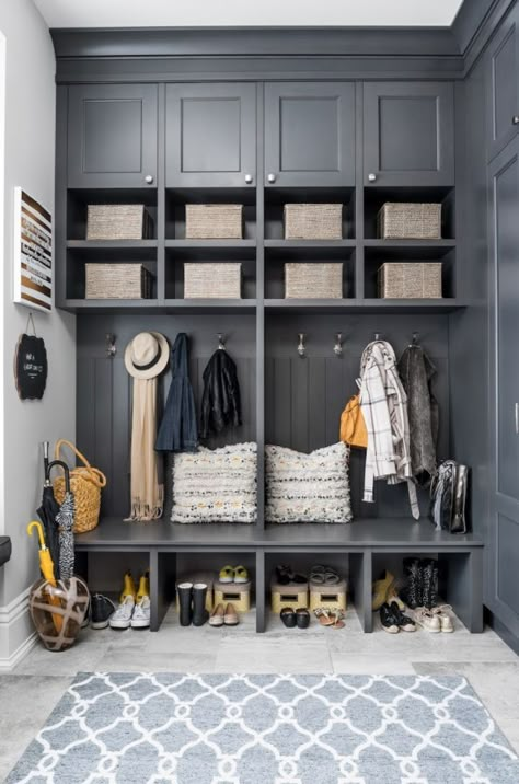 STORAGE - 5 Things Every Mudroom Must Have | Scott McGillivray Fireplace Transformation, Great Room Fireplace, Functional Mudroom, Vstupná Hala, Mudroom Cabinets, Mudroom Decor, Mudroom Entryway, Mudroom Laundry Room, Mudroom Ideas