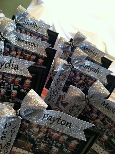 Cheer Competition Baskets, Senior Cheer Night Gifts, Peewee Cheer Gifts, Cheer Gift From Coach, Cheer Keepsake Ideas, Cheer Awards Banquet Gift Ideas, Cheer Frames Diy, Dance Senior Gifts, Banquet Gifts Ideas