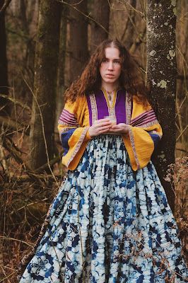 Romantic History: Folkwear 107 Afghan Nomad Dress Cartridge Pleats, Pretty Spring Dresses, Grandfather Shirts, Autumn Outfit Inspo, Boho Beautiful, Special Dresses, Sister Wedding, Authentic Design, Purple Velvet