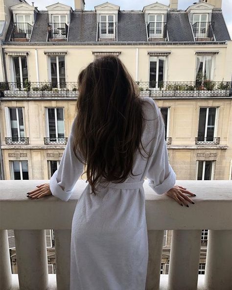 Foto Tips, Classy Aesthetic, Future Lifestyle, High Society, Parisian Chic, French Girl, Photo Instagram, Aesthetic Vintage, Gossip Girl