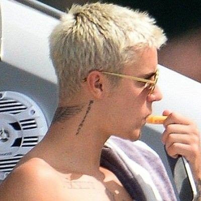 Drip Haircut, Asian Buzzcut Men, Justin Bieber Buzzcut, Blonde Buzzcut Men, Short Bleach Blonde Hair, Bleached Buzzcut, Justin Bieber Hairstyle, Skater Boy Hair, Blonde Buzzcut