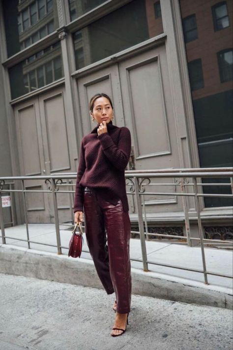 Aug 27, 2020 - This Pin was discovered by Dayane Simões Gomes. Discover (and save!) your own Pins on Pinterest Burgundy Shoes Outfit, Sweater Song, Vinyl Pants, Fall Forward, Aimee Song, Monochromatic Fashion, Burgundy Outfit, Burgundy Pants, Burgundy Fashion