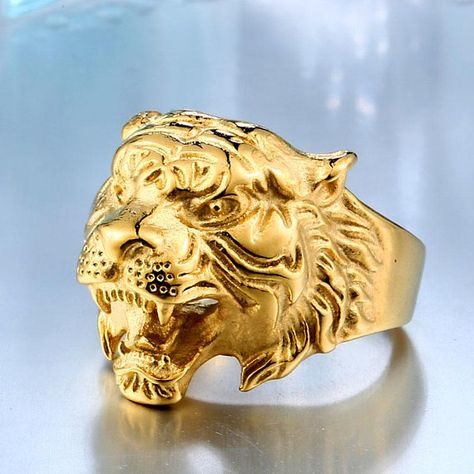 Men Personality, Tiger Ring, Gold Tiger, Cool Rings, Mens Gold Rings, Head Ring, Jewelry Words, Titanium Ring, Things Under A Microscope