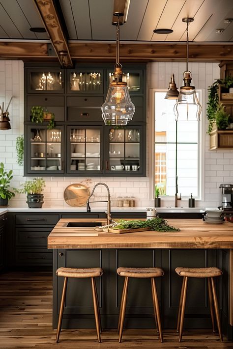 Industrial Kitchen Inspiration, Rustic Farmhouse Design Ideas, Renovated Farmhouse Kitchen, Kitchen With All Windows, Kitchen Timeless Design, Lodge Kitchen Ideas Rustic, Natural Wood Kitchen Ideas, Black Rustic House, Farmhouse Kitchen Renovation Ideas