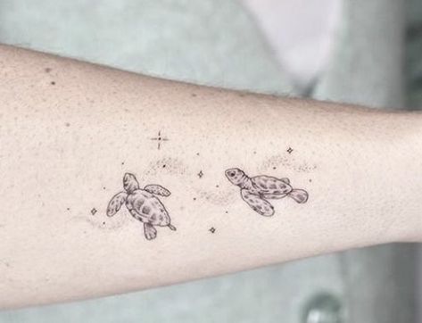 Three Turtles Tattoo, 2 Turtles Tattoo, Turtle Tracks Tattoo, Sea Turtle Tattoo Fineline, Matching Turtle Tattoos, Turtle Tiny Tattoo, Sea Turtle Couple Tattoo, Turtle Tattoo Placement Ideas, Turtle Family Tattoo