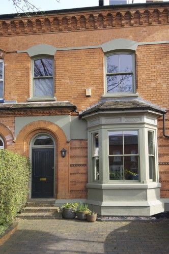 Timber sash windows Bay Window Exterior, Victorian Front Garden, Victorian Terrace Interior, Terrace House Exterior, Double Glazed Sash Windows, Victorian Homes Exterior, Victorian Terrace House, Bow Window, Edwardian House