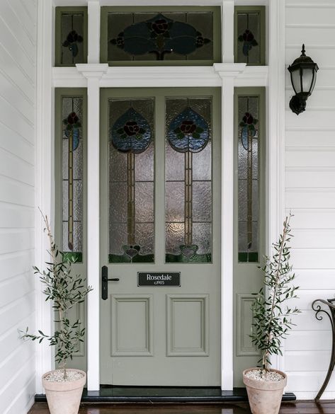 Stained Glass Doors + Windows 🪟 ✨️ At TradCo, we have a deep passion for honouring and preserving period details - stained glass windows and doors being one of them! ⁠ ⁠ Our Door Levers, Knobs and Window Fittings adorn many beautifully restored stained glass windows + doors in our customers homes across Australia 🚪⁠ ⁠ Discover our vast range of restoration hardware online now - TradCo.com.au #TradCo Green Front Doors, Exquisite Gardens, Cottage Farm, Boarding House, Open Fireplace, Country Style Kitchen, Glass Front Door, Door Color, Home Reno