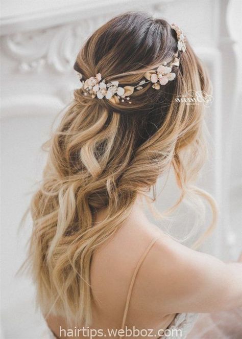 Flower Crown Veil, Wedding Hair Flower Crown, Bridal Circlet, Gold Bridal Crowns, Bohemian Headpiece, Flower Crown Bride, Bridal Halo, Flower Crown Hairstyle, Bridal Flower Crown