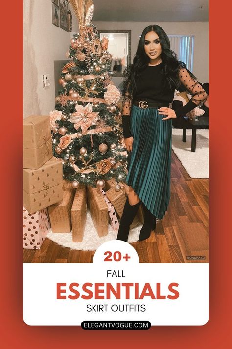 Skirt Outfit Ideas for Fall Oversized Sweater With Skirt, Sweater With Skirt Outfit, Chic Skirt Outfits, Sweater With Skirt, Outfit Ideas For Fall, Skirt Outfit Ideas, Chic Skirt, Chic Boots, Chic Skirts