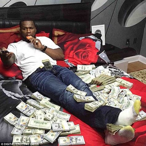 50 Cent shows off his fortune in series of flashy Instagram snaps Rapper 50 Cent, Richest Celebrities, Filthy Rich, Money Stacks, Danny Devito, Instagram Snap, Floyd Mayweather, 50 Cent, Mike Tyson