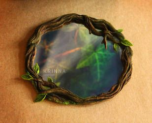 Clay Around Mirror, Enchanted Mirror Diy, Clay On Mirror, Polymer Clay Mirror, Clay Forest, Forest Mirror, Clay Mirror, Clay Frame, Decorated Mirror