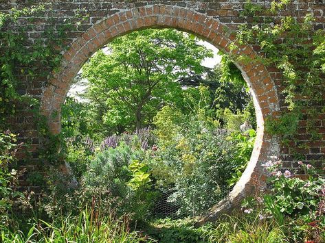 Gate Aesthetic, Eco Futurism, Moon Gate, Futurism, Nature Aesthetic, Dream Garden, Garden Arch, Secret Garden, In The Middle