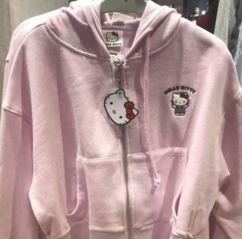 White Clothing Aesthetic, Kuromi Pink, Aesthetic Jacket, Purple Kuromi, Sanrio Clothes, Kitty Aesthetic, Aesthetic Hoodies, Kitty Clothes, Hello Kitty Clothes