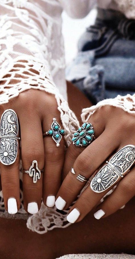 Cooler Style, Mode Hippie, Ring Sets Boho, Estilo Hippie, American Indian Jewelry, Peterborough, Western Jewelry, Turquoise Rings, Diy Schmuck