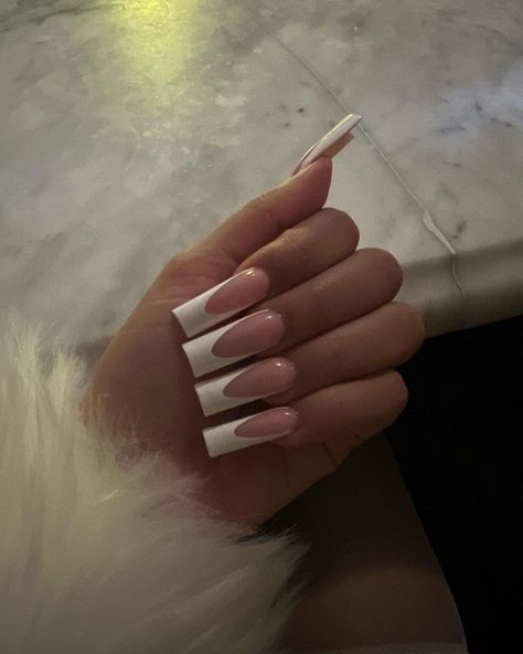 Long Pink French Tip Nails, Baddie Long Nails, White Bow Nails, Long Nails White, Square Long Nails, Long French Tip Nails, Bow Nails, Plain Nails, Colored Acrylic Nails