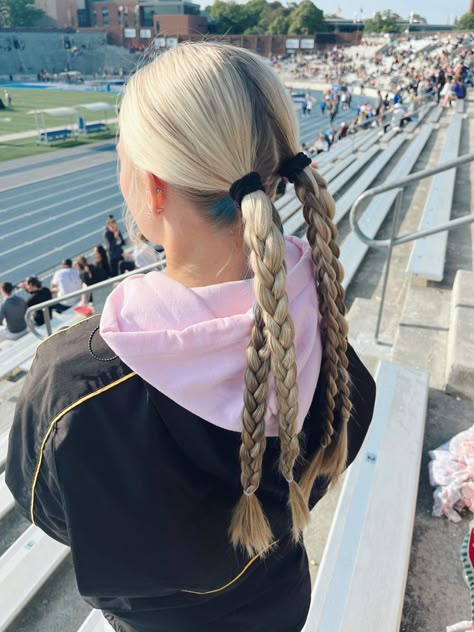 Powder Puff Hairstyles, Volleyball Pigtails, Volleyball Hairstyles Pigtails, Lax Hair, Race Day Hair, Cheer Hairstyles, Low Pony Hairstyles, Track Hair, Preppy Hair