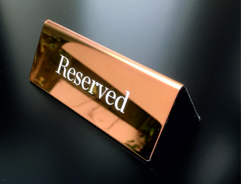 A very elegant rose gold reserved table sign. Reserved Table Sign, Reserved Table Signs, Wet Floor Signs, Bakery Design Interior, Custom Corporate Gifts, Name Plate Design, Interior Signs, Collateral Design, Event Signage