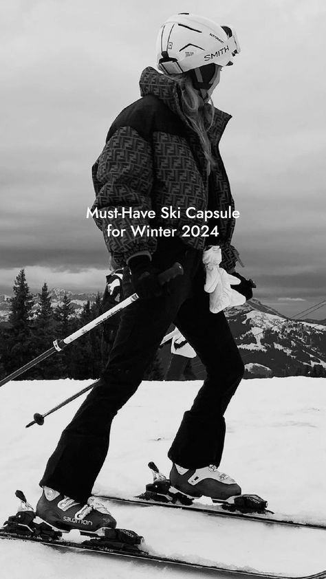 While we might not be pros on the slopes, we’re champions at the sportswear game that is après-ski style. Find our favorite outfits here. Ski Outfits For Women Moon Boots, Tahoe Winter Outfit, St Moritz Outfit Winter, Ski Looks For Women, My Sunday Ski, Women Snowboarding Outfits Style, Women’s Winter Ski Outfit, Women Ski Fashion, Cool Ski Outfits Women