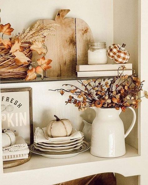 Elevate your autumn decor with our fall mantle ideas! Our article showcases 30 inspiring images of cozy, farmhouse-inspired designs with pumpkins and neutral tones. Perfect for modern and simple decorating styles. Chill Apartment Vibes, Fall House Decor, Chill Apartment, Neutral Halloween Decor, Decor College Apartment, Beauty Bar Salon, Porch Decor Farmhouse, Neutral Halloween, Locker Ideas