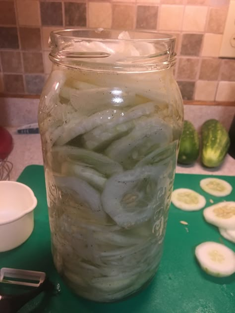 Cucumber Onion Vinegar Recipe, Cucumbers And Onions In Vinegar In A Jar, Canned Cucumbers And Onions, Old Fashioned Cucumber And Onions, Cucumber In Vinegar Recipes, Onion And Cucumber Salad Vinegar, Refrigerator Cucumbers And Onions, Cucumber And Onions In Vinegar Recipes, Cucumbers And Onions In Vinegar Sugar