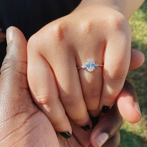 Brilliant Earth on Instagram: “Love looks good on you.💓 @kcey_m @nardo_s197  Link in bio to shop this style | Aria Diamond Ring  #BrilliantEarth #diamond #engagementring…” Brilliant Earth Engagement Rings, Earth Engagement Rings, Vintage Diamond Engagement Rings, Brilliant Earth Rings, Dream Rings, Unique Engagement Ring Settings, Ring Inspo, Crazy Ideas, Cute Engagement Rings