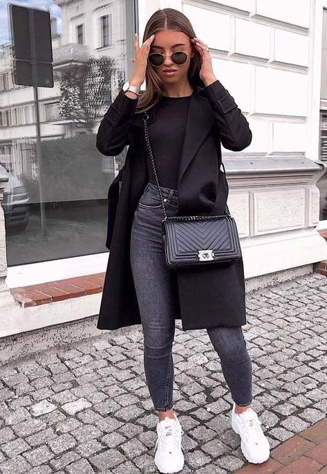 Outfit Chic, Looks Black, Outfit Trends, Casual Winter Outfits, Fall Fashion Outfits, Looks Style, Mode Inspiration, Winter Fashion Outfits, Looks Vintage