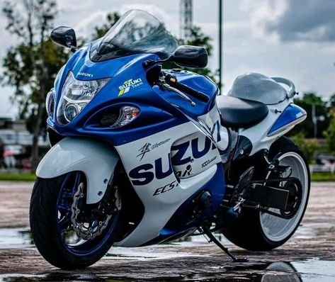 Suzuki Hayabusa Custom Street Bikes, Hayabusa Motorcycle, Suzuki Bikes, Custom Street Bikes, Motorcross Bike, Custom Sport Bikes, Crotch Rocket, Sports Bike, Dream Cars Jeep