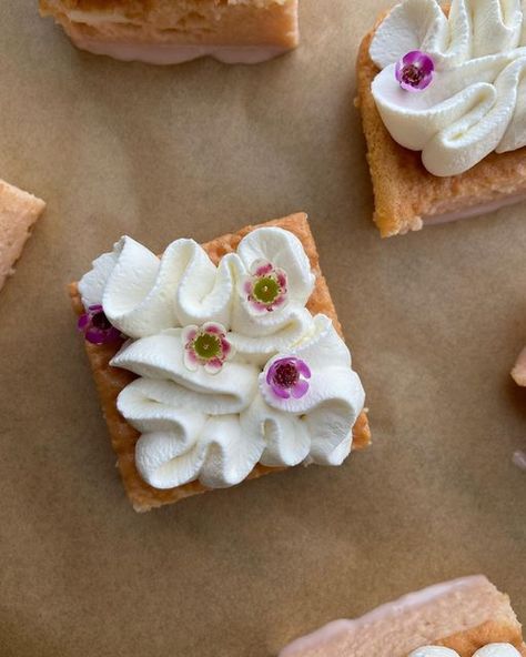 karianna on Instagram: "i also made this rose milk cake in one layer square slices, which is the way to go i just finished the last slice and i’m already thinking about when i can make my next batch" Slice Cake Decoration, Rose Milk Cake, Culinary Plating, Decorating Desserts, Plating Ideas, Cake Slices, Rose Milk, Individual Cakes, Square Cake