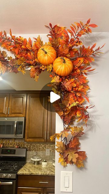 Fall Garlands Ideas, Fall Decor Ideas For The Home Kitchens, How To Decorate For Fall, Fall Arrangements Diy, Fall Garland Ideas, Fall Garland Diy, Have A Beautiful Evening, Thanksgiving Wreaths Diy, Fall Bathroom Decor Ideas