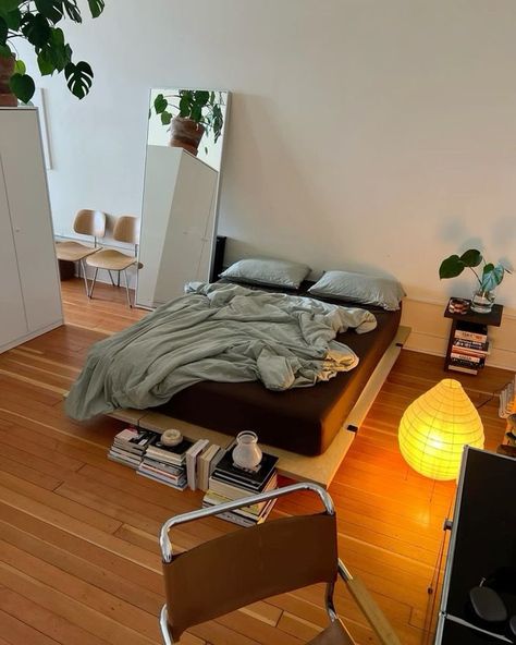 Floyd Bed, Mirror Chair, Messy Bedroom, Plants Interior, Bedroom Ideas Aesthetic, Bed Lamp, Anime Decor, Minimalist Room, Dream Room Inspiration