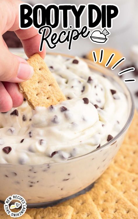 Sweet Dips Recipes, Easy Dessert Dips, Chocolate Chip Dip, Dessert Dip Recipes, Baked Dips, Dessert Dip, Sweet Dips, Marshmallow Cream, Dip Recipes Easy