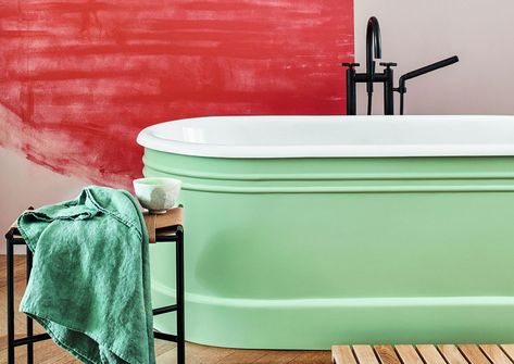 How to paint a bathtub - experts on this easy transformation | Livingetc Paint Bathtub, Bath For Two, Painting Bathtub, Bath Paint, Metal Tub, Pink Images, Bathroom Color, Primary Bedroom, New Environment