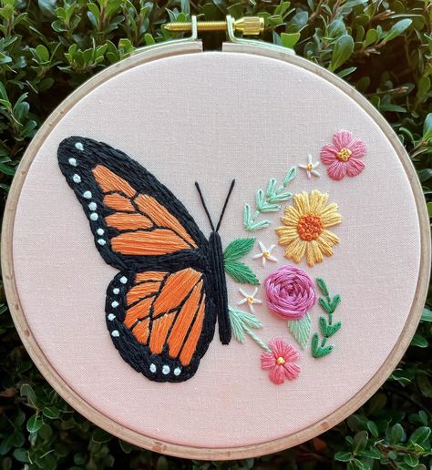 Blossoming Embroidery, Pattern 1/15: Blooming Butterfly 🦋🌸 The first design in my upcoming book is this sweet butterfly with one wing stitched of florals 🧡 I love the contrast between the two sides. It’s such a fun piece to make, and a great way to practice a bunch of different stitches including woven roses, satin stitch, French knots, long & short stitch, and more! The book includes a full, detailed stitch guide, instructions for each piece, a DMC color map, a list of supplies and fabric us... Satin Stitch Embroidery Design, Long Short Stitch, Satin Stitch Embroidery, Stitch Embroidery Design, Long And Short Stitch, Stitch Guide, Book Pieces, Different Stitches, I Accidentally