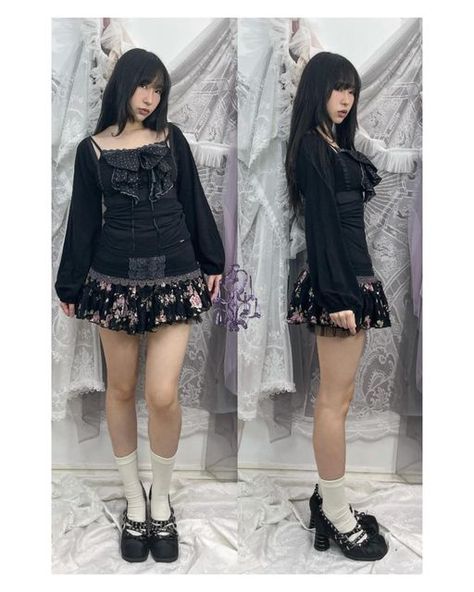 𝓣𝓪𝓻𝓸'𝓼 𝔀𝓲𝓼𝓱‌‌ ౨ৎ . on Instagram: "Try on for 0707 drop 🌸🍡🖤 NOW LIVE   ｡+ﾟ.。*♪♪ TAROS-WISH.COM UK Based | Worldwide Shipping More infos >> FAQ on website Buy 3 + items for 15% off  Tags   #outfitideas #depop #nanahachi #coquette #outfitinspo #ootd #fashioninspo #jfashion #shoujo #pixiecore #softpunk #algonquins" Layered Skirt Outfit, Outfit Inso, Back To School Fits, Dope Fashion, J Fashion, Layered Skirt, Skirt Outfits, Try On, Favorite Outfit