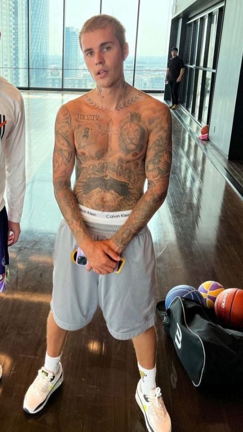 Justin Beiber Tattoo, Justin Bieber Tattoos, Justin Bieber Photoshoot, Justin Baby, Justin Bieber Outfits, Justin Bieber Style, Justin Bieber Images, Justin Bieber Photos, Justin Bieber Pictures