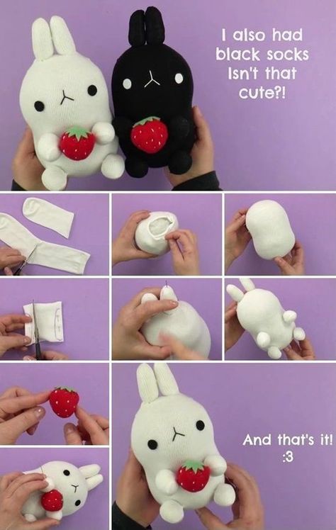 Diy Toys Easy, Plushies Diy, Cute Sewing Projects, Diy Socks, Sock Crafts, Diy Kids Toys, Sewing Stuffed Animals, Diy Crafts To Do, Fun Diy Crafts