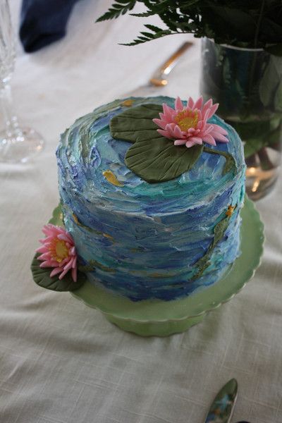 Monet's Water Lilies Cake  Sweet E's Bakery - find me on Facebook Lily Birthday Cake, Water Cake, Lily Cake, Ocean Cakes, Aesthetic Cake, Art Cakes, 40th Birthday Cakes, Summer Cakes, Cute Baking