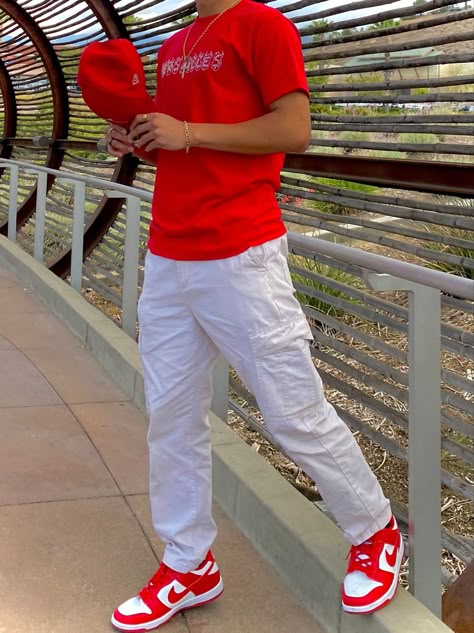 White Outfits For Boys, Red Streetwear Outfit, Outfits For Males, Outfit Pantalon Rojo, Red Shirt Outfits, Red Pants Men, Streetwear Outfit Men, Aesthetic Valentines Day, Red Shoes Outfit