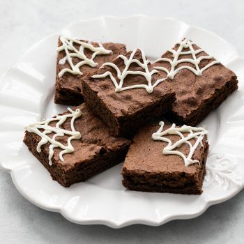 Simple Frosting, Brownies Chewy, Halloween Deserts, Halloween Brownies, Brownies Recipes, Dessert Halloween, Postres Halloween, Recetas Halloween, Halloween Food Desserts