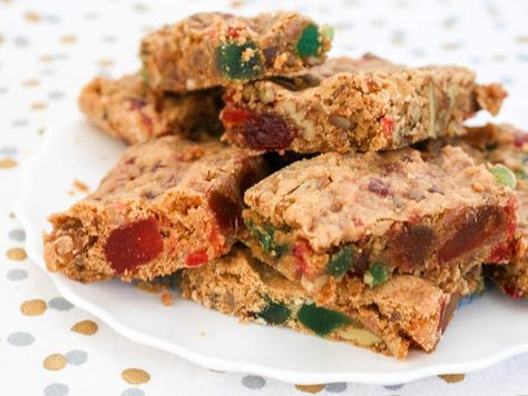 Fruitcake Bars, Fruit Cake Cookie Bars, Fruit Cake Bars Recipe, Fruitcake Bars Recipe, Fruitcake Cookie Bars, Christmas Fruitcake Cookies Recipes, Dark Fruitcake Recipes Christmas, Fruit Cake Cookies Recipe, Cake Bars Recipe