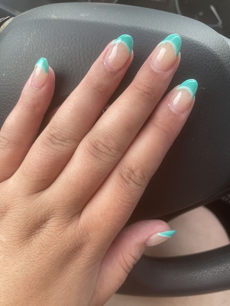 Left hand resting on steering wheel. Fingernails have acrylic rounded tips with a teal French manicure and a lighter blue underneath the teal. French Tip Nails Teal, Teal French Tips, Teal French Tip Nails, Nails Teal, Aqua Nails, Teal Nails, Turquoise Nails, Simple Gel Nails, Summery Nails