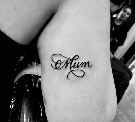 #tattoo #tattooideas #mumtattoo #fonttattoo Tattoo Ideas For Mum, Tattoo For Mum, Tattoos For Mum, Tattoos Mum, Mum Tattoo Ideas, Mum Tattoos, Mum Tattoo, Forever Tattoo, Fancy Writing