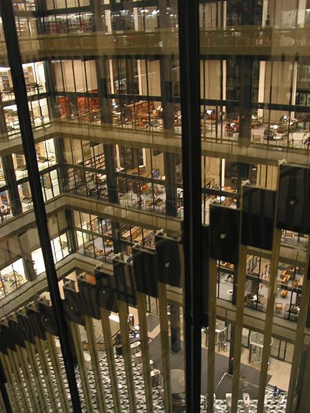 the interior of the Elmer Holmes Bobst Library at New York University Nyc Law School Aesthetic, Nyu Library Aesthetic, New York Law Firm Aesthetic, Nyu Law School Aesthetic, Nyu Law School, Nyu Library, Philip Johnson Architecture, Bobst Library, Nyu Campus