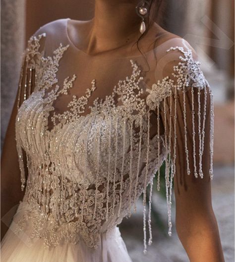 Marvel Wedding, Long Sleeve Lace Wedding Dress, Sleeve Lace Wedding Dress, Wedding Dress Modern, Dress Modern, Dream Wedding Dresses, Beautiful Gowns, Wedding Attire, Spring Dresses