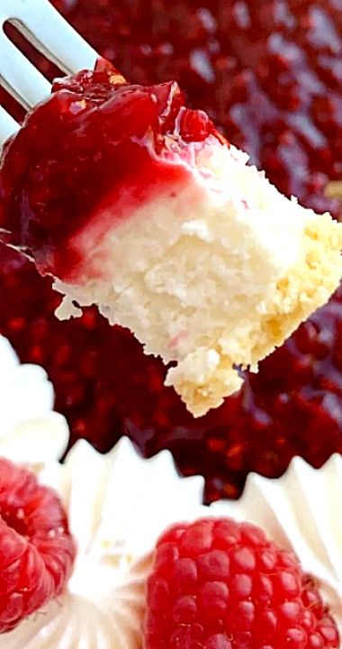 Semi Sphere Dessert, Dessert With Raspberry Jam, Raspberry Ribbon Pie, Raspberry Cream Pie Pioneer Woman, Red Raspberry Pie Recipes, Kneaders Raspberry Cream Pie, Red Raspberry Cream Pie, Fruit Cream Pie, Raspberries And Cream