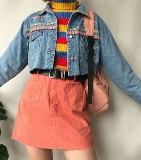 Look 80s, Coral Skirt, Fashion 80s, Fashion Week 2018, Look Retro, 80s Outfit, Grunge Look, Outfit Trends, Moda Vintage