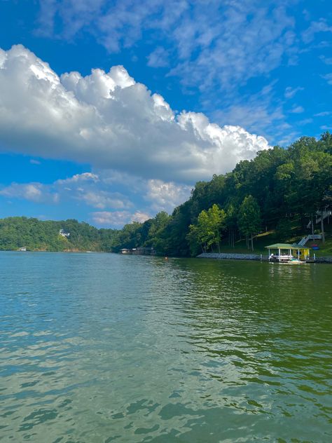 Smith Mountain Lake Va, Minnesota Summer, Minnesota Life, Cottage Vibes, Smith Mountain Lake, Life Moves Pretty Fast, Coastal House, Lake Trip, Country Roads Take Me Home