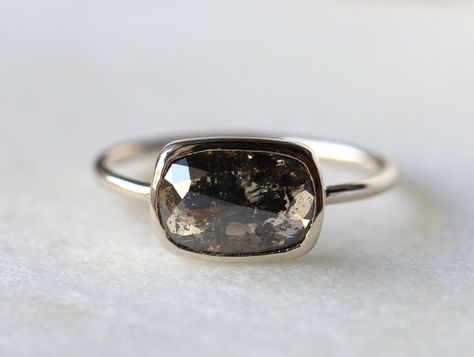 Gray Diamond Ring, Minimal Diamond Ring, Unique Solitaire Engagement Ring, Salt And Pepper Diamond Ring, Grey Diamond Ring, Pepper Diamond Ring, Gray Gemstones, Raw Diamond Rings, Raw Diamond Engagement Rings